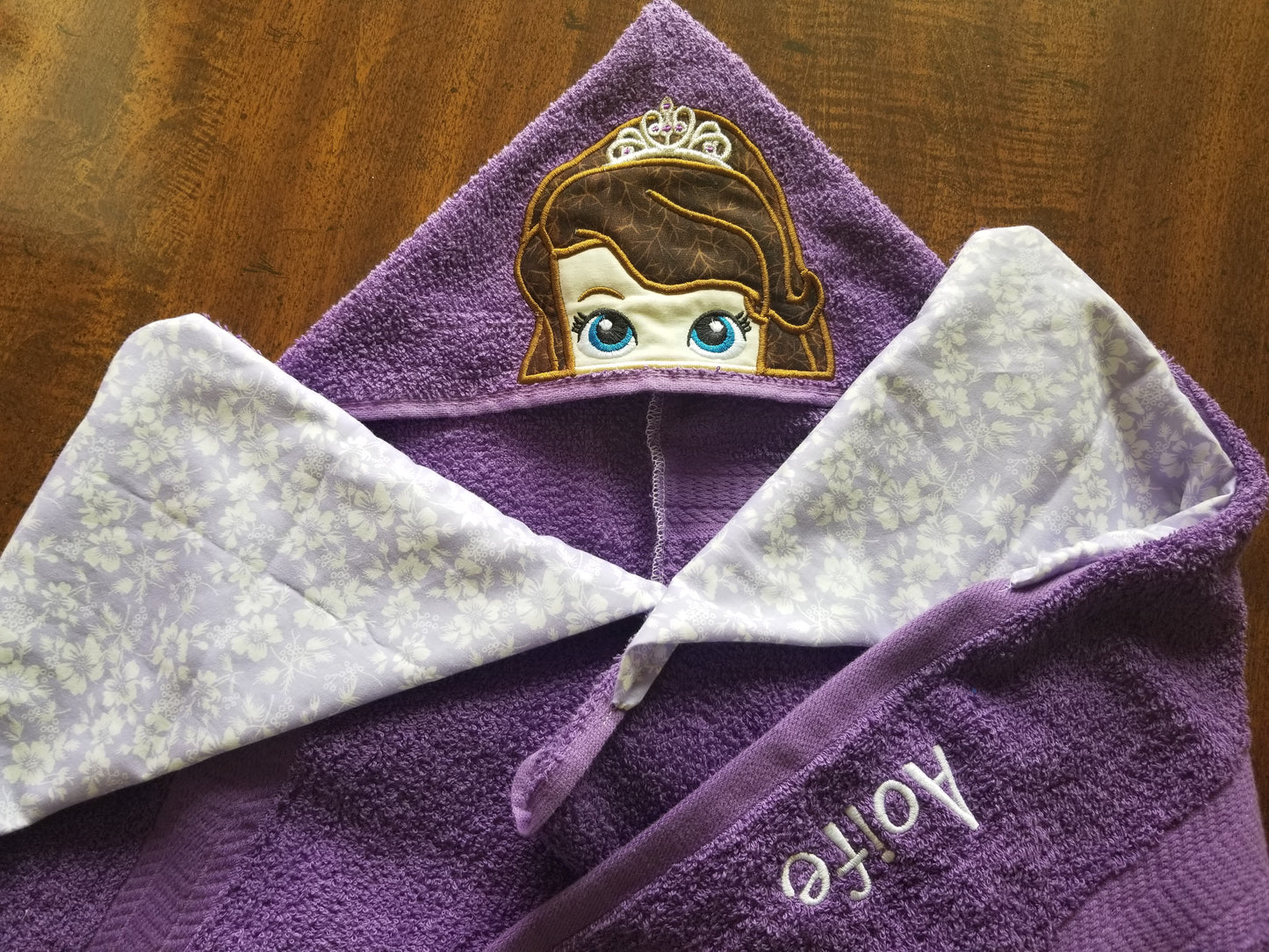 Toy Friends -- Piggy Bank Hooded Towel