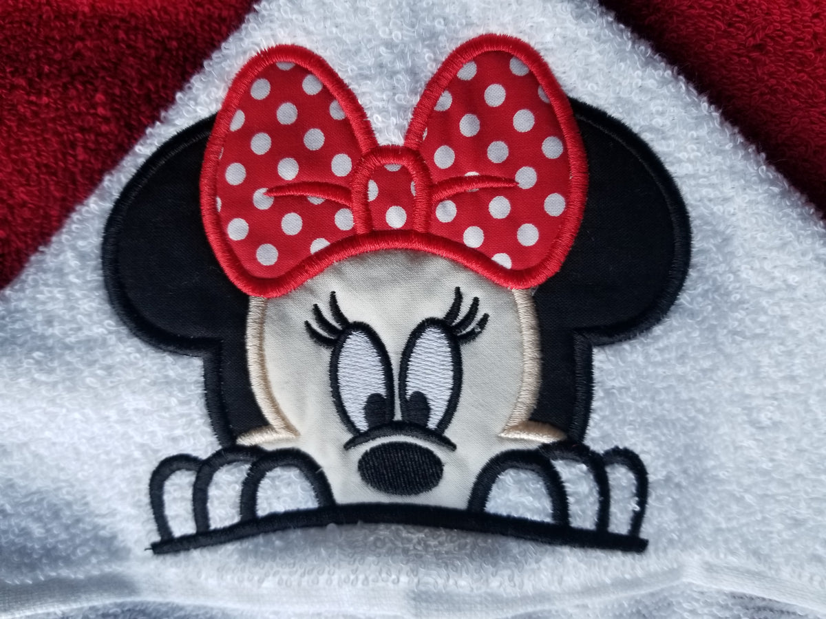 Clubhouse Friends - Red Bow Mouse Ears Hooded Towel