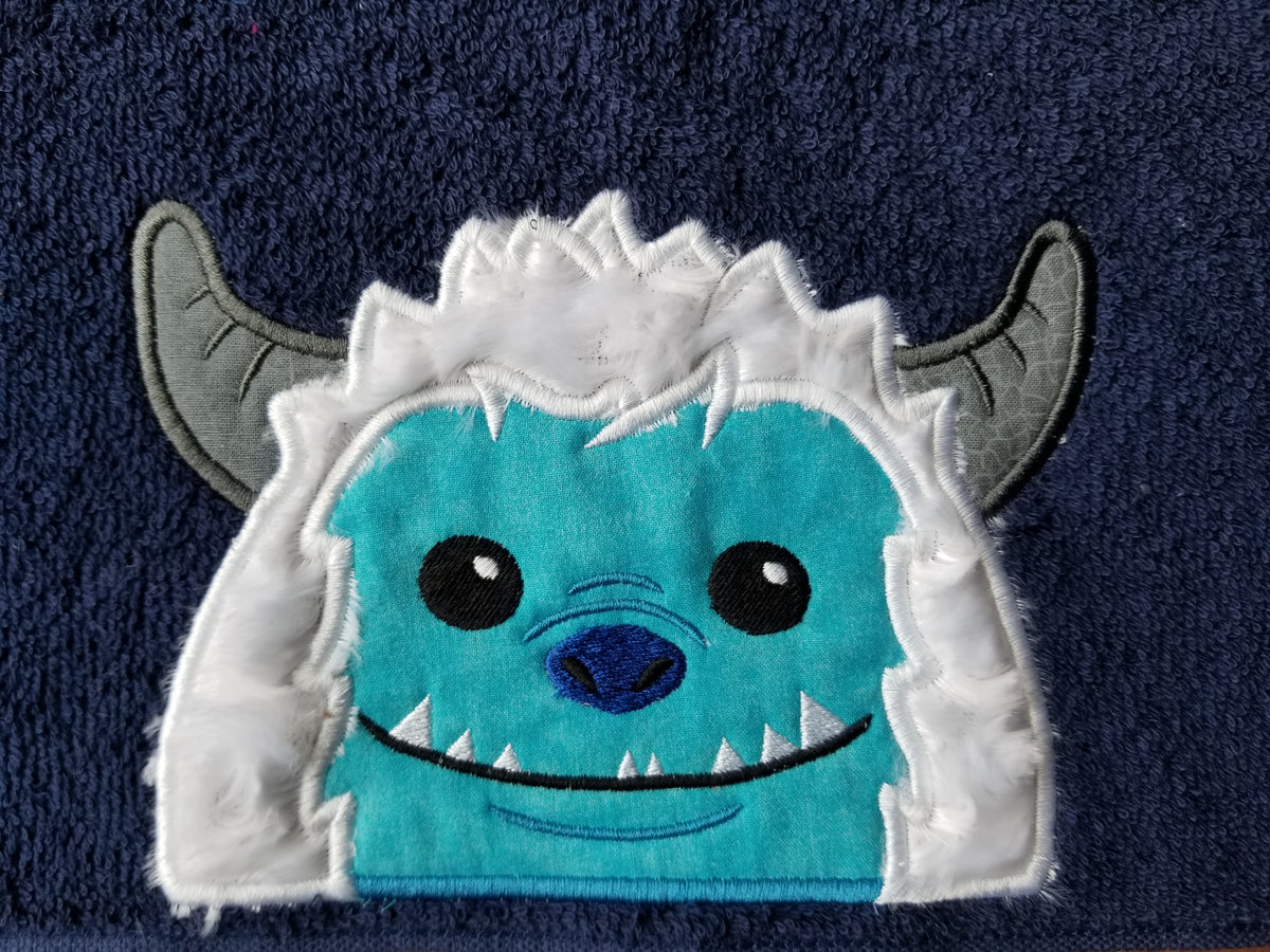 Yeti Hooded Towel