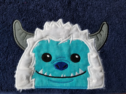 Yeti Hooded Towel