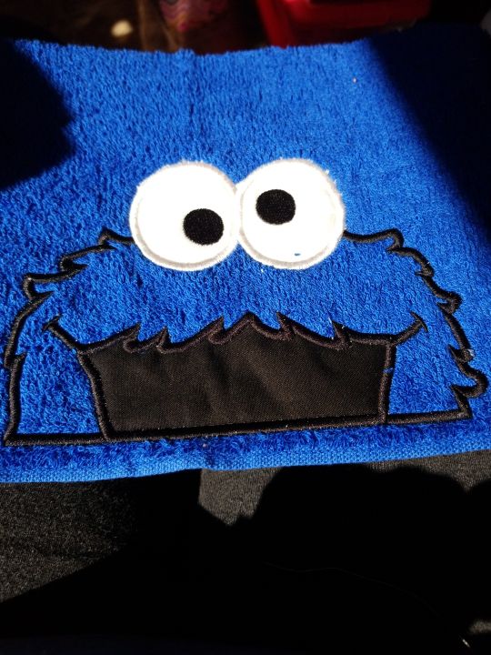 Street Friends-Dessert Monster Hooded Towel