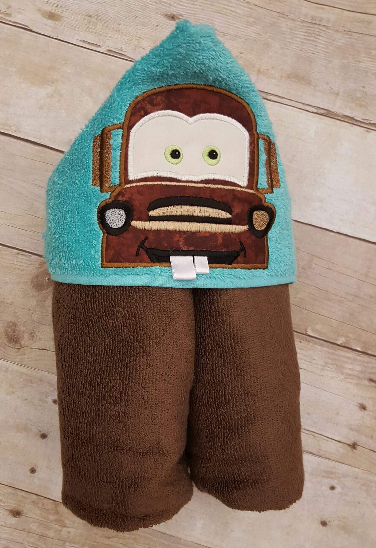 Rusty Truck Hooded Towel