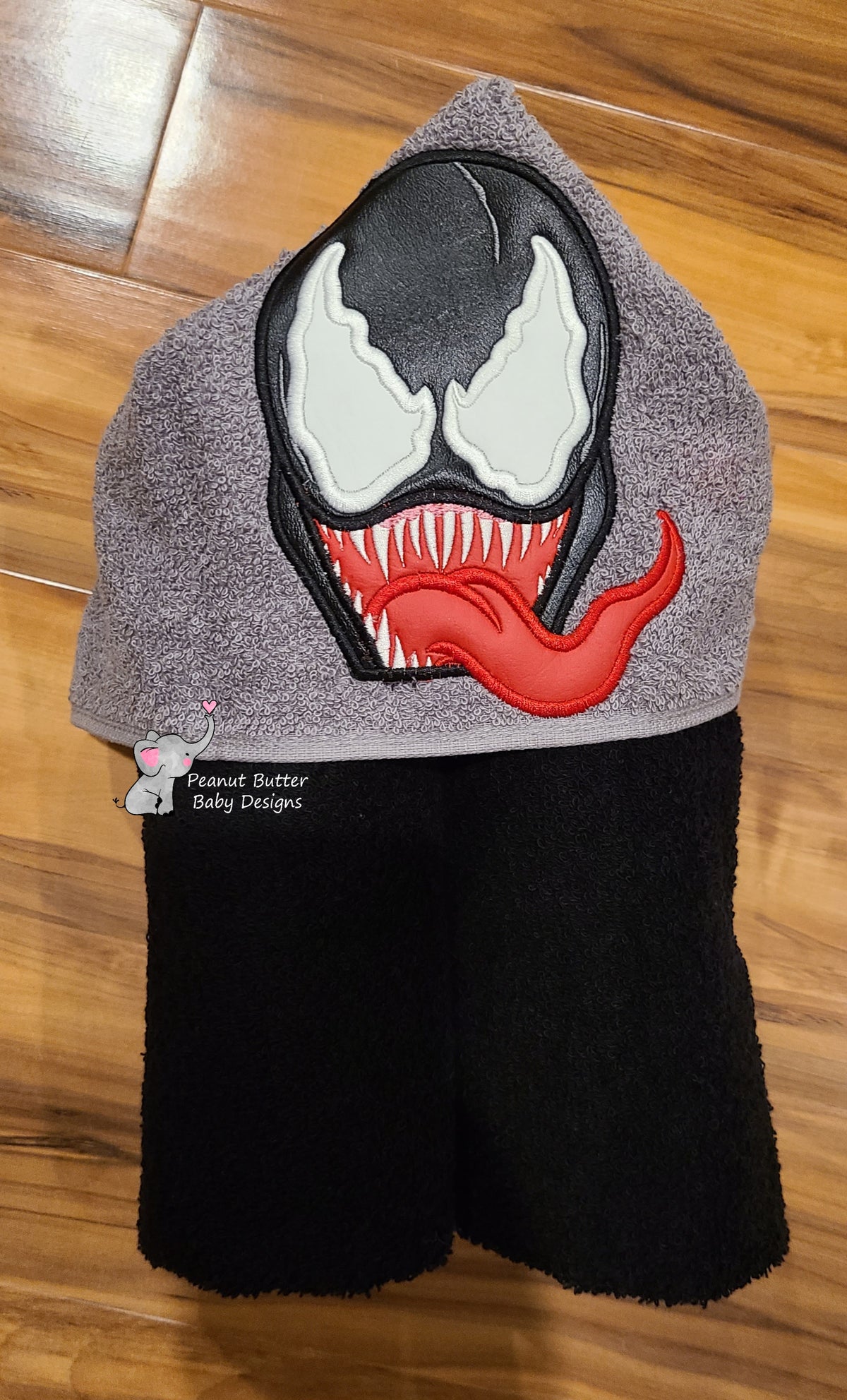 Venom Hooded Towel