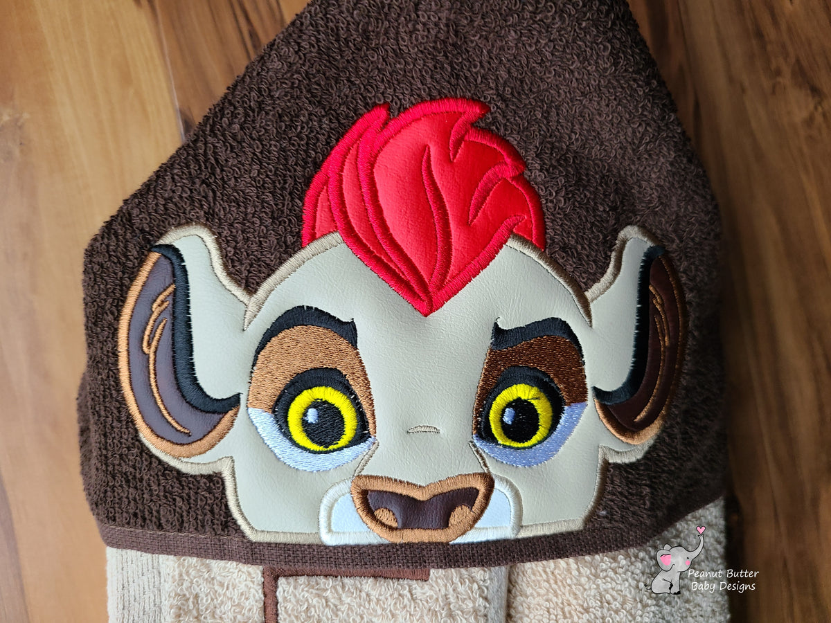 Pride Family - Lion Hooded Towel