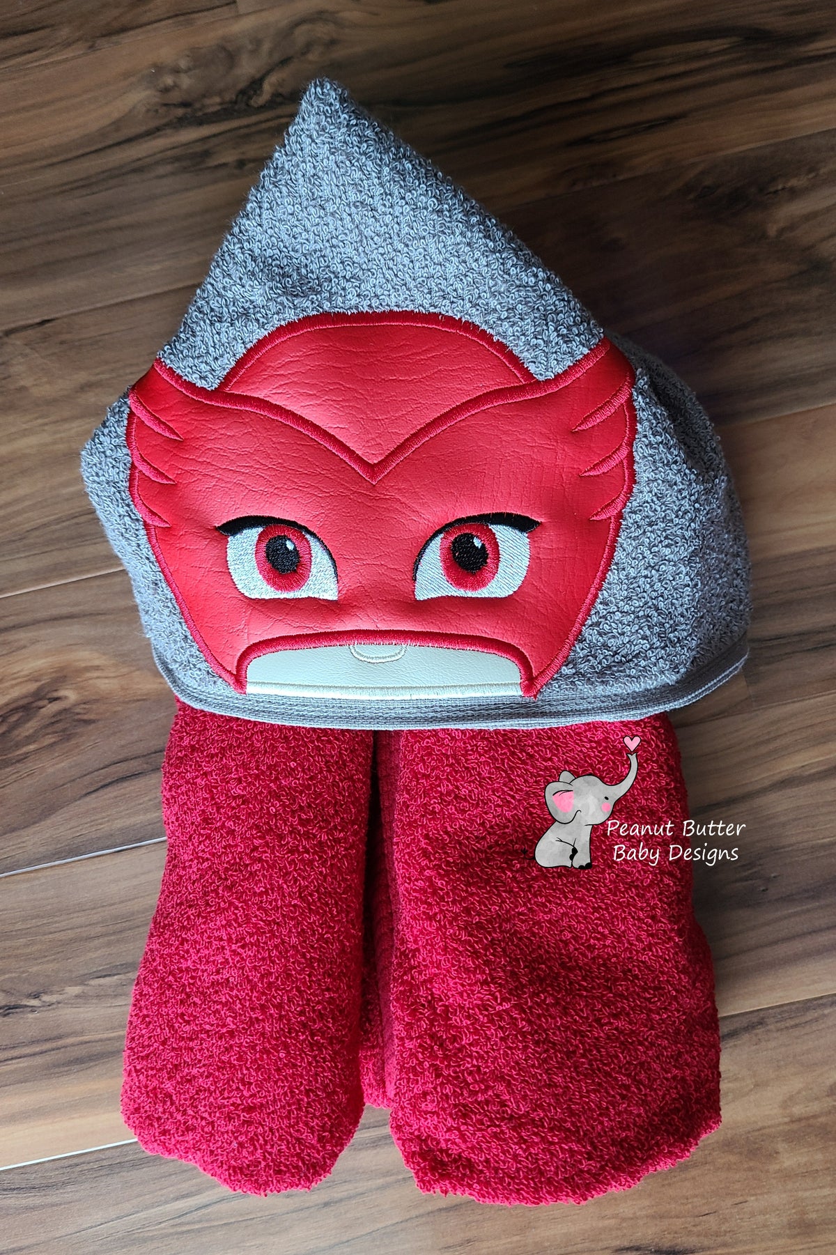 Bedtime Owl Hero Hooded Towel