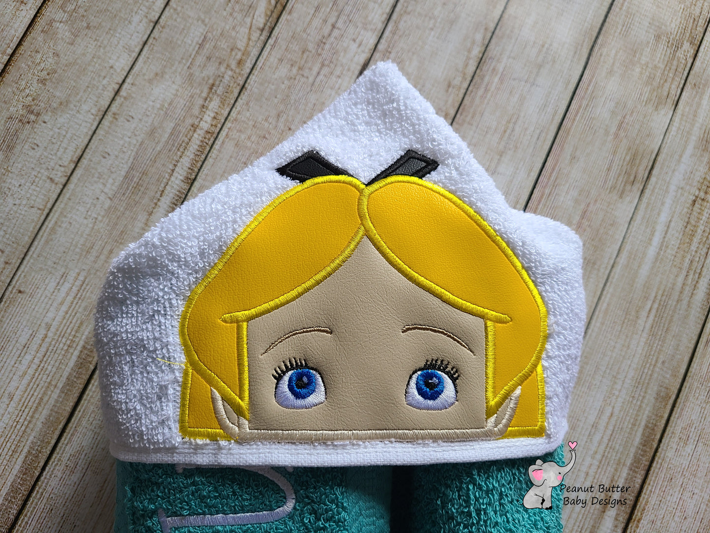 Allison Hooded Towel