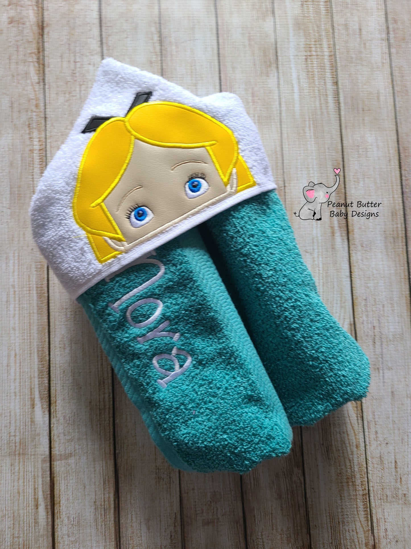 Allison Hooded Towel