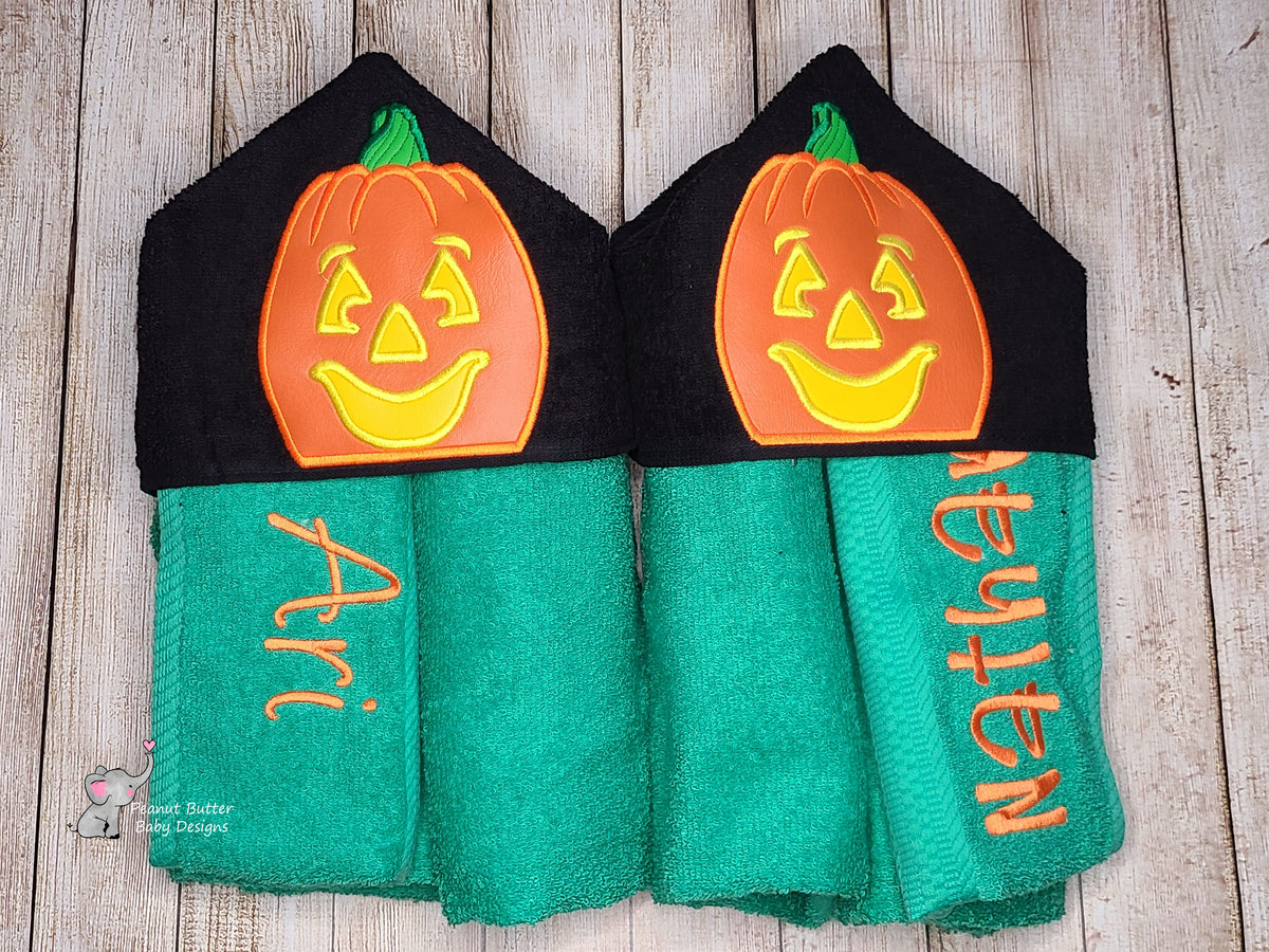 Jack O' Lantern Pumpkin Hooded Towel