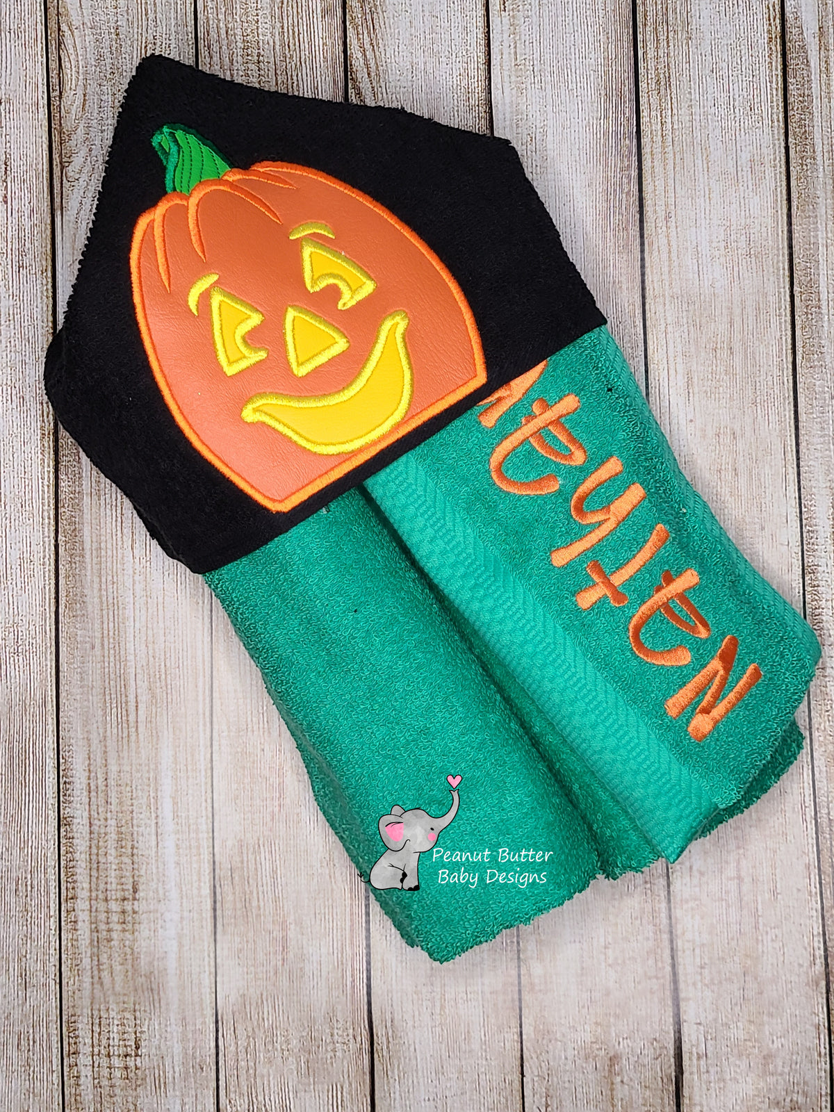 Jack O' Lantern Pumpkin Hooded Towel