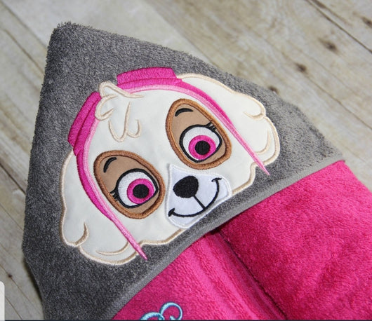 Patrol Friends - Pink Hero Dog Hooded Towel
