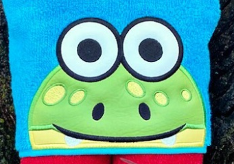 TV Tuber Gator Hooded Towel