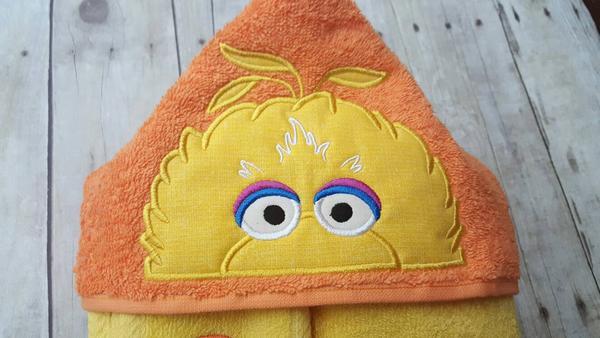 Street Friends - Yellow Bird Hooded Towel