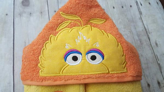 Street Friends - Yellow Bird Hooded Towel