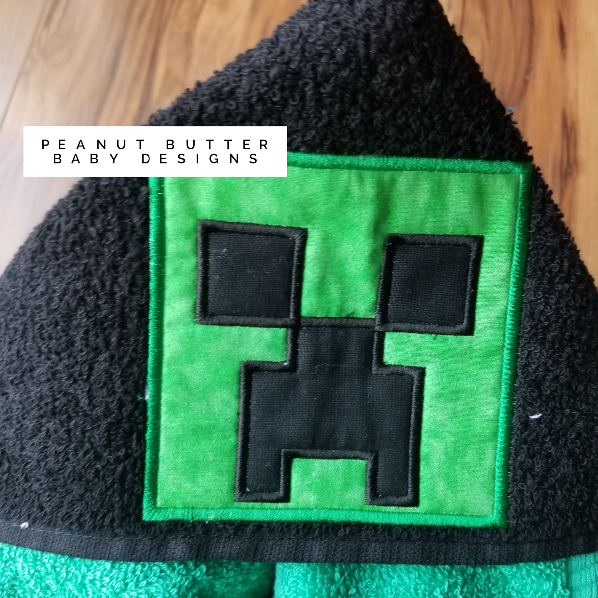 Green Creep Hooded Towel