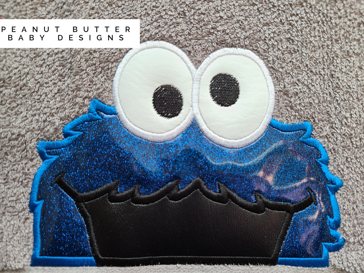 Street Friends-Dessert Monster Hooded Towel